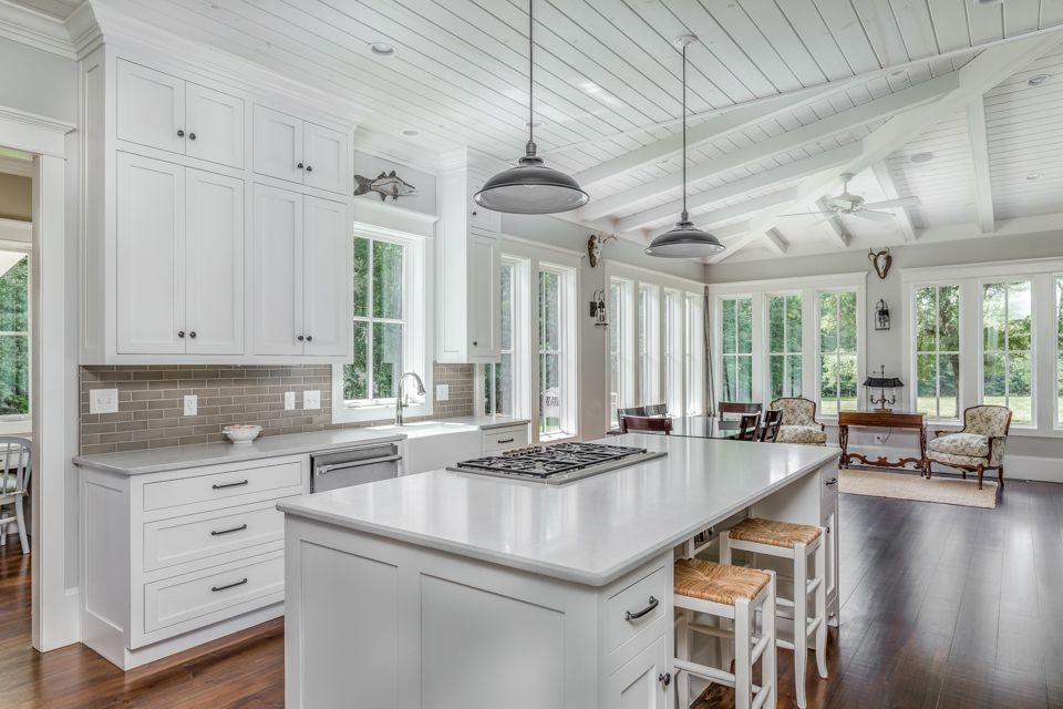 20 Open Floor House Plans Built For Entertaining - Big Open Floor Plan House
